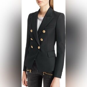 Double Breasted Wool Blazer
Balmain